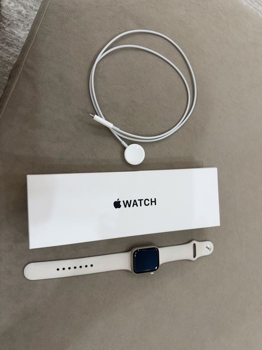 Apple watch.