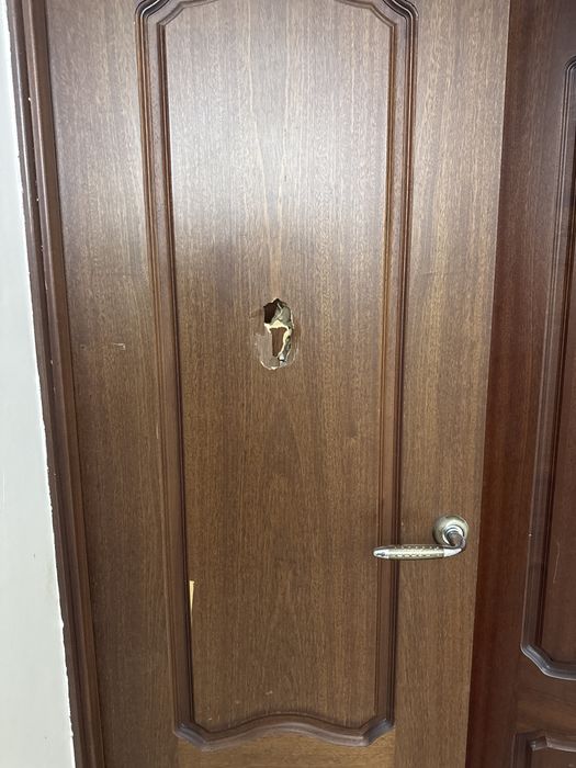 Дерявянные двери