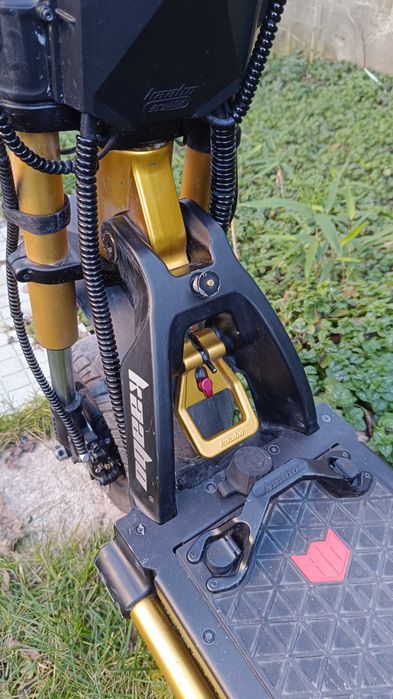 Kaabo Wolf King GTR 13Kw 72V/35AH Тротинетка