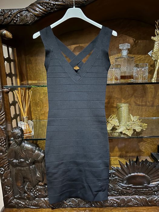 Karen Millen няколко рокли,блуза и пола