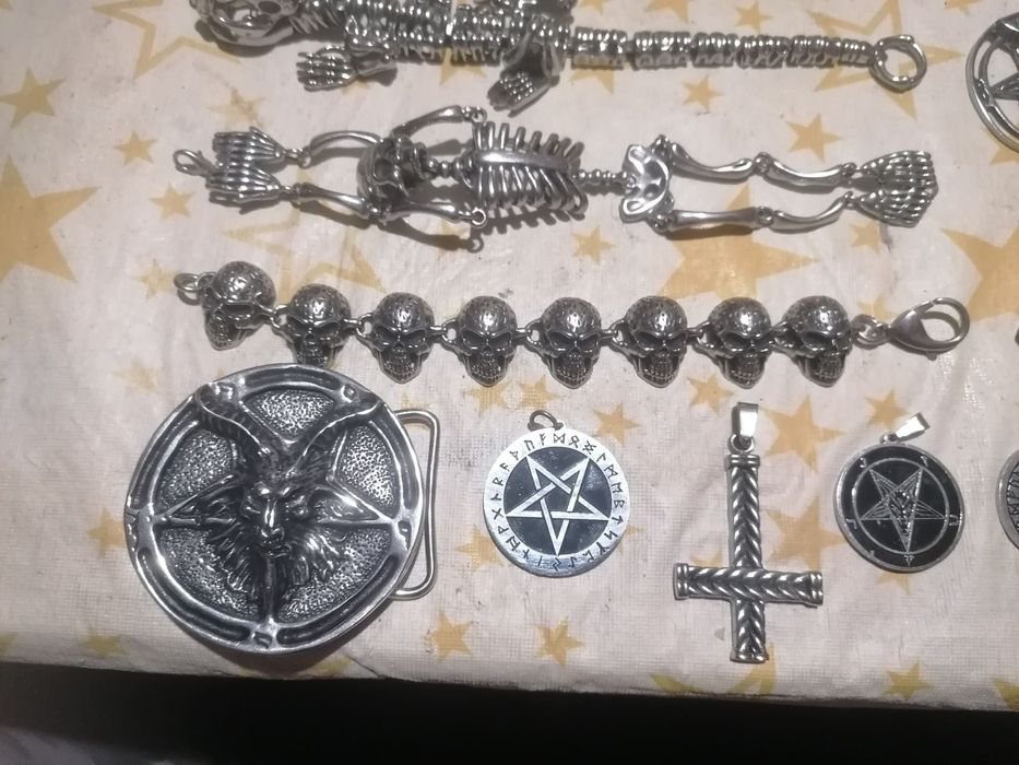 Стоманени бижута