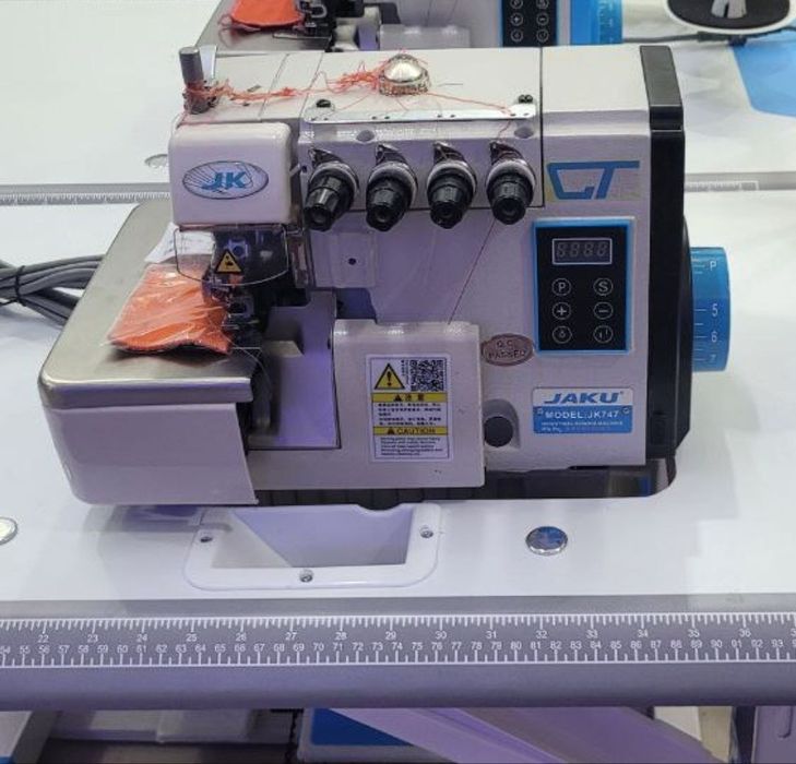 Overlok jaku jeksi jakk jask