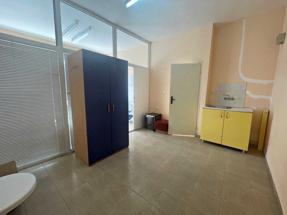 Дава се под наем Офис в к.к. Слънчев бряг - 36 кв.м за 2992.17 € - Снимка #3