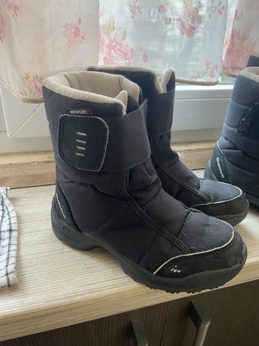 Cizme de zăpadă Decathlon marimea 33 si 35