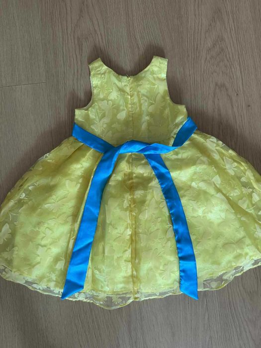 Детска официална рокля с пеперуди 92 см (1-2г.)