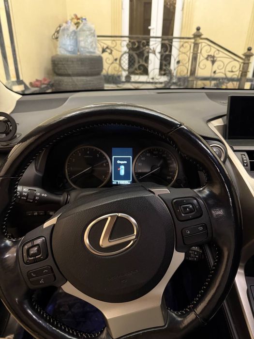 Lexus nx 200  yil 2016
