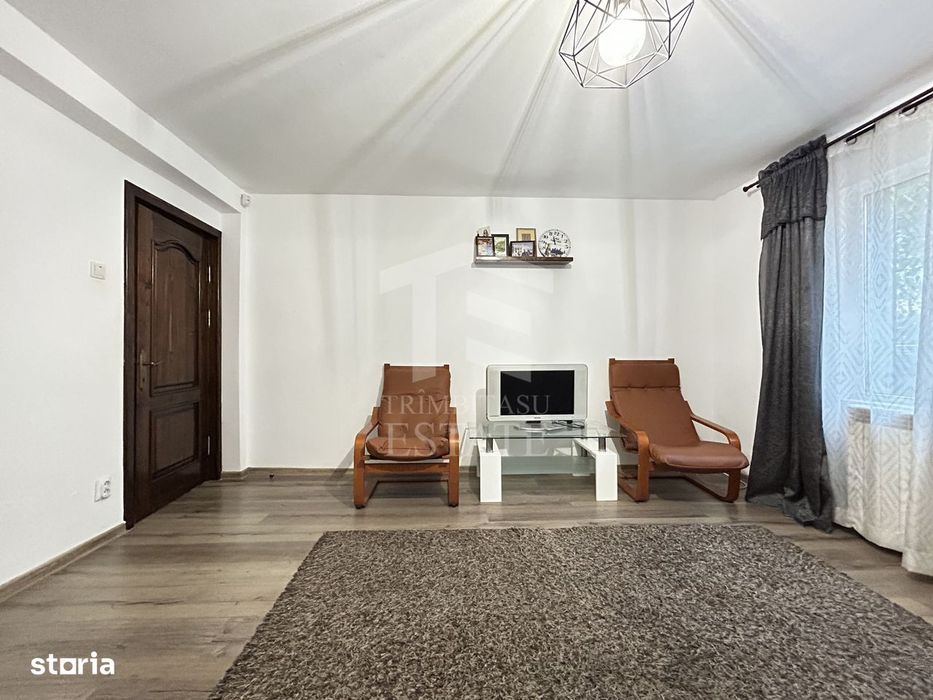 Casa P+1 din BCA ideala pentru o familie antreprenoare – Pecineaga