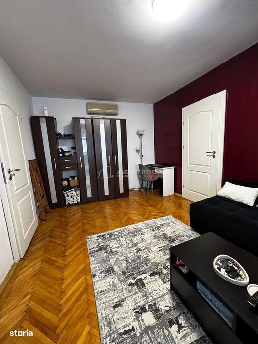 Apartament 2 semidecomandat, etaj 7, mobilat, utilat - Valea Rosie