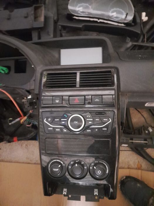 Продам панель приора 2 в сборе