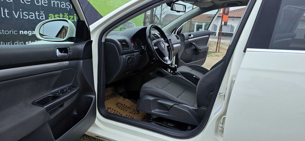 Vw Golf 5 Automata an 2008 diesel  BMM Navi clima incalzire scaune