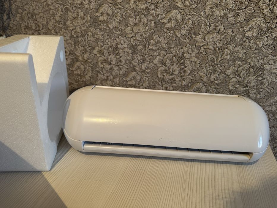 Продается режущий плоттер Silhouette Portrait 3