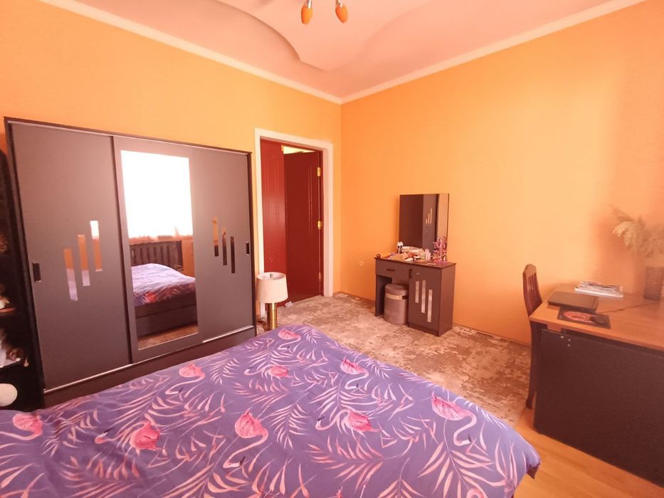 Продается СВОЙ просторный 3-этажный дом рядом с Ботаническим садом!