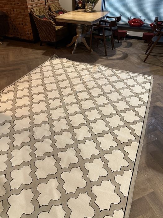 Ковер из шелка