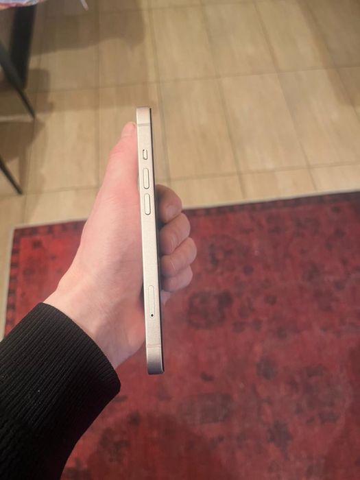 Продам Iphone 13(обмен)