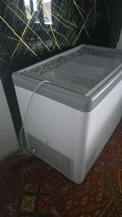 Продам морозильник