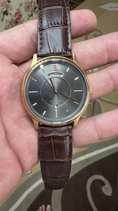 Ceasuri diferite brand’uri