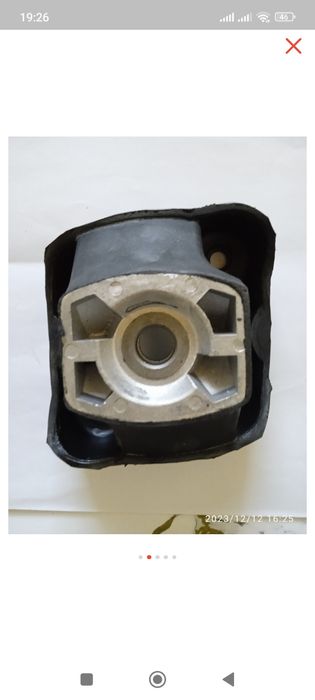 Опоры двигателя Мерседес.