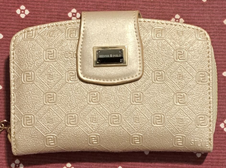 Чисто ново дамско портмоне на SILVER&POLO
