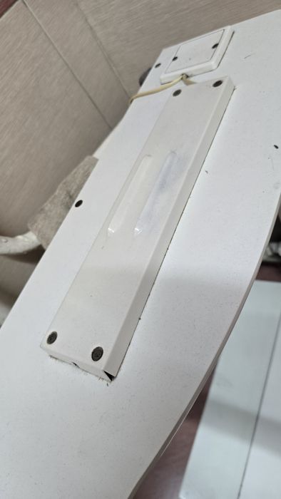 Продам полочку в ванну. На дачу может