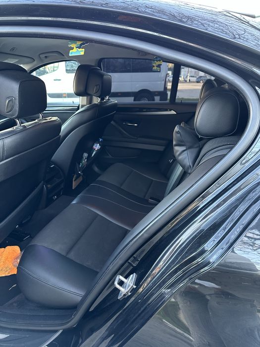 BMW seria 5 f10 Black