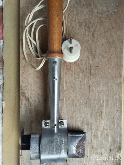 Паяльник электрический