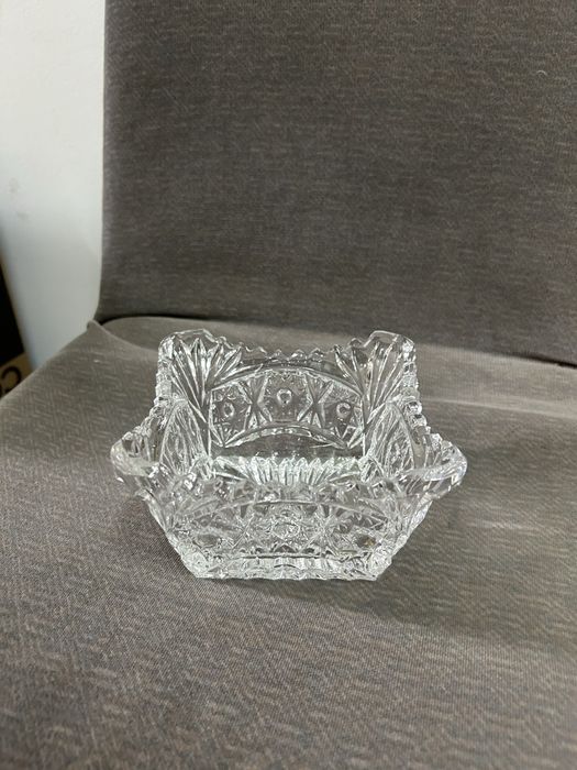 Столовая посуда, хрусталь, ляган, вазы б/у