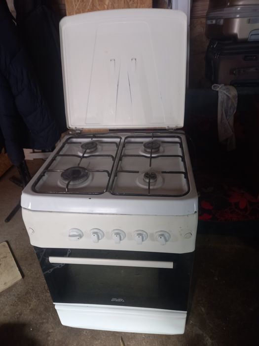 Продаётся газовая плита