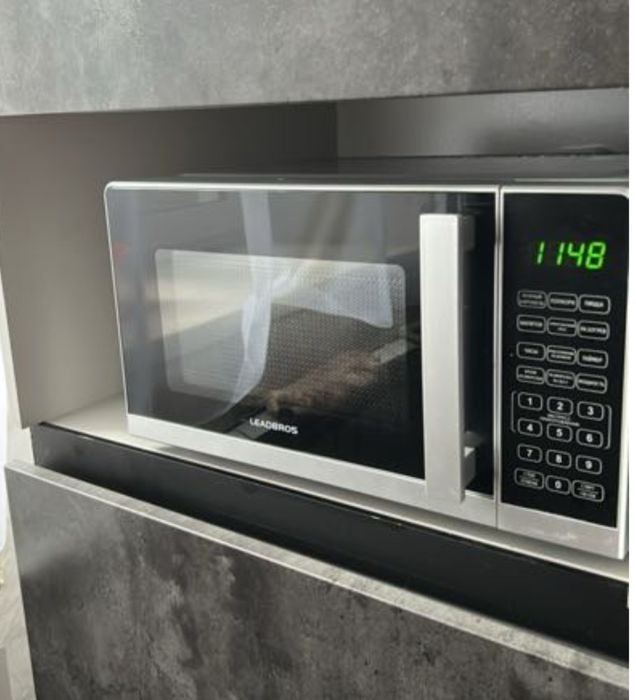 Микроволновая печь Leadbros