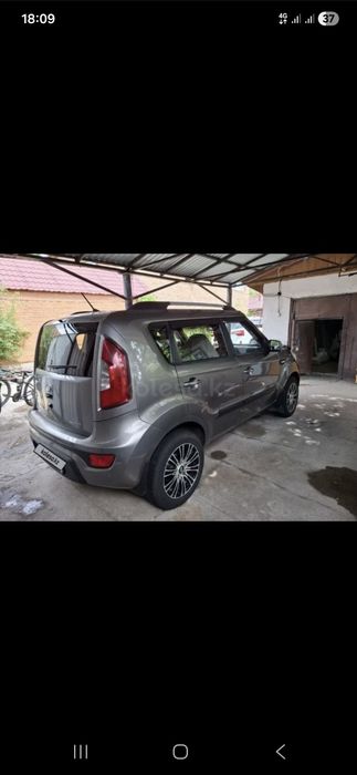 Продам автомобиль kia soul