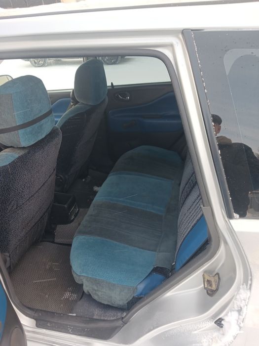 Митсубиси спэйс стар 1,8 бензин