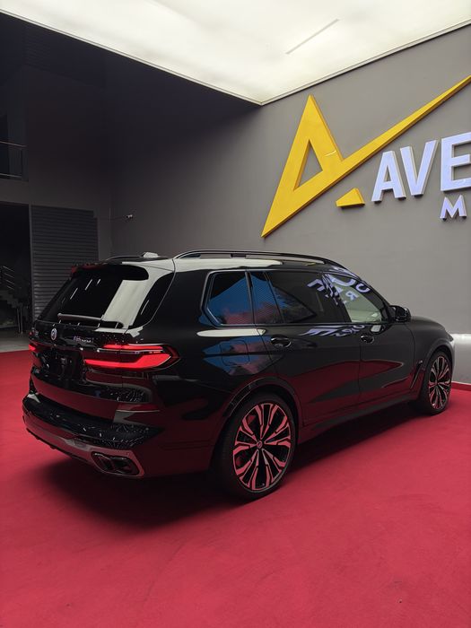 Продается Bmw X7M60i