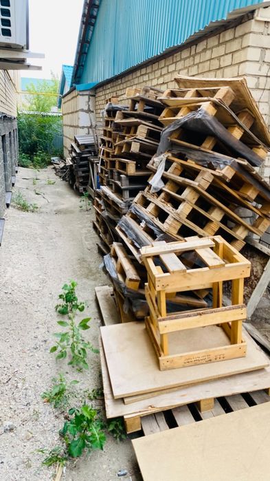 Поддоны продам. Самовывоз