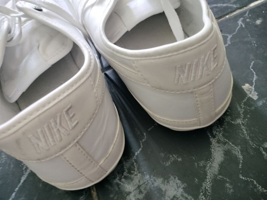 Adidași Alb Nike,Originali