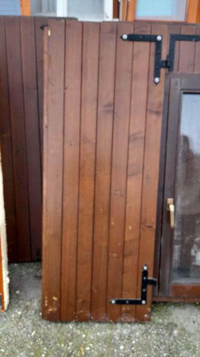 Geamuri termopan Lemn