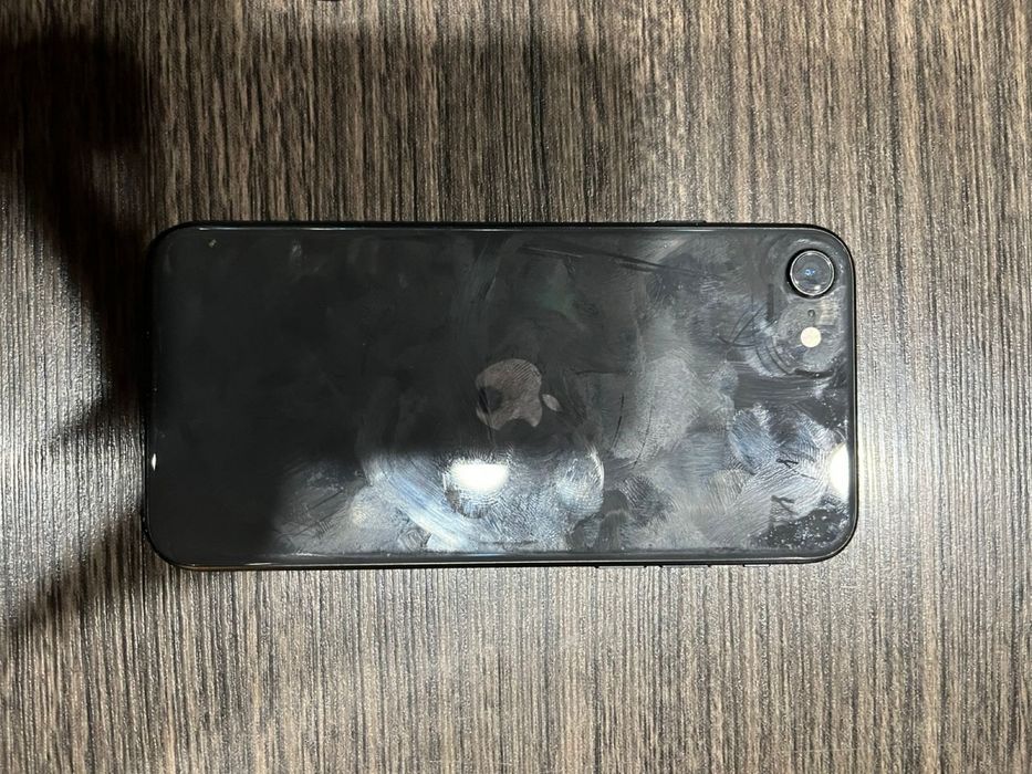 Iphone SE 64gb 73%AKB
