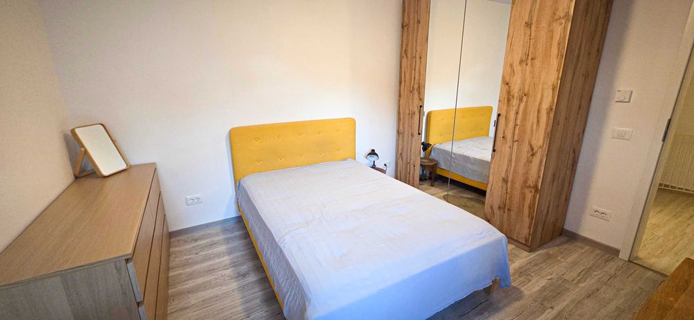 Vand casa tip duplex. 2025,  156 mp utili, 260 mp teren -  zona Pacii