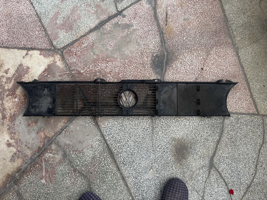 Оригинална решетка VW Golf MK1