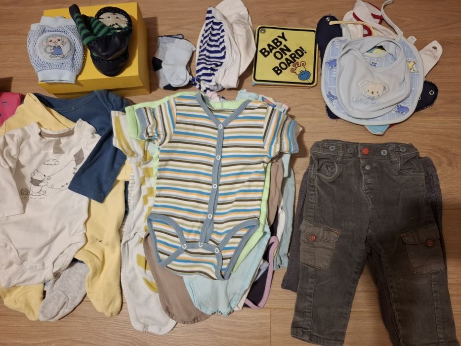 Подарявам дрехи и обувки от 0 до 12 месеца