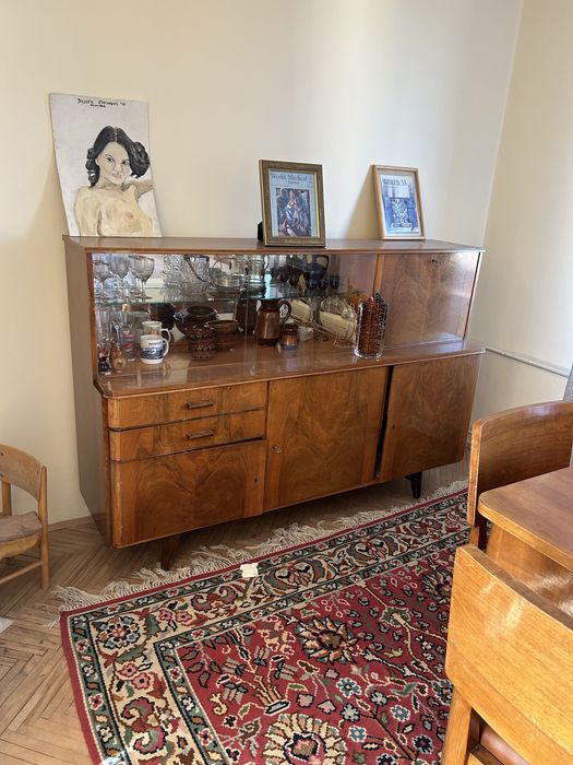 Скрин старинен от масивно дърво