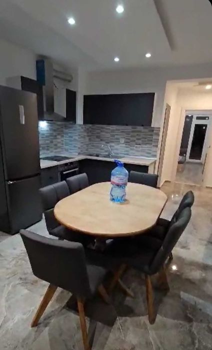 Дава се под наем Тристаен апартамент в с. Нови хан, Област София-област - 90 кв.м за 433.5 € - Снимка #2