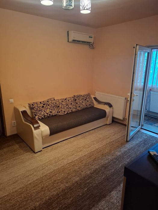 Apartament de inchiriat