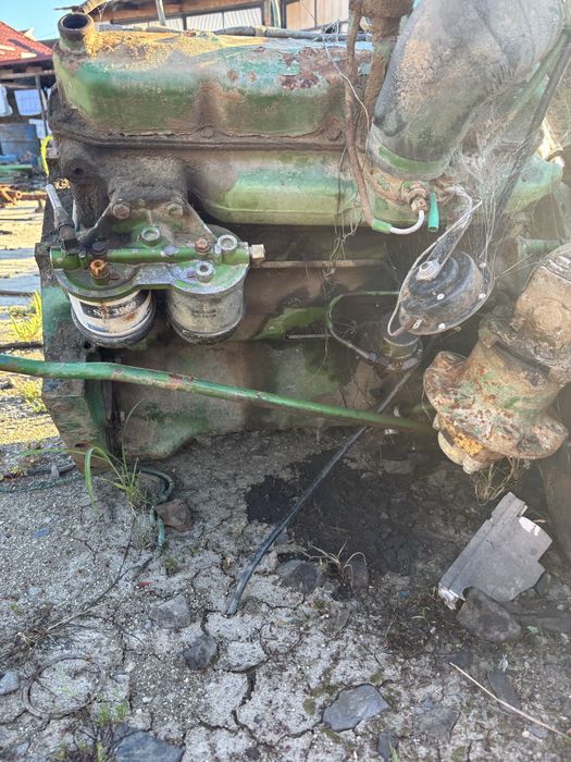Piese motor john deere in 4