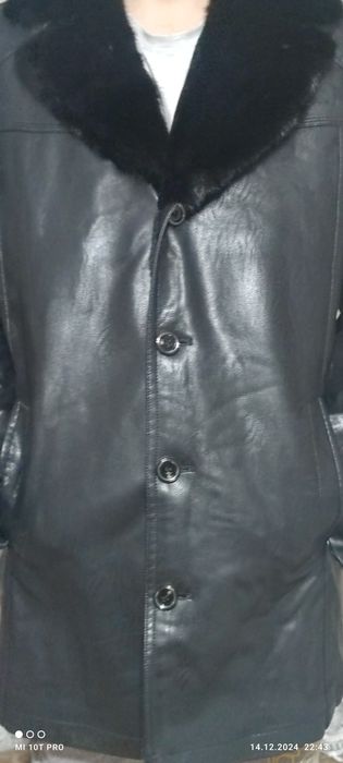 Продам натуральную дубленку размер 54