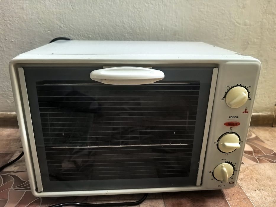 Продам электрическую печь за 7000тг.