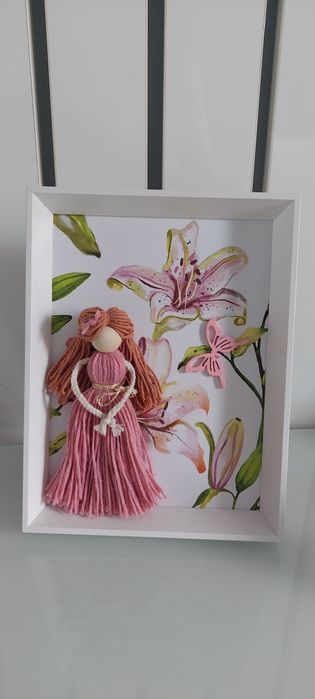 Decorațiue papusica inramata
