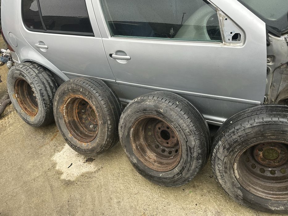 Jante de tabla +anvelope  Mercedes  Sprinter  , vw LT, 15”