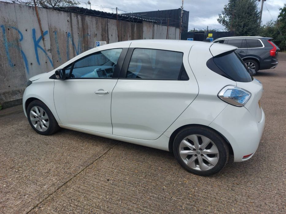 Dezmembrez / Piese din dezmembrare Renault ZOE generatia 1 - 5AM