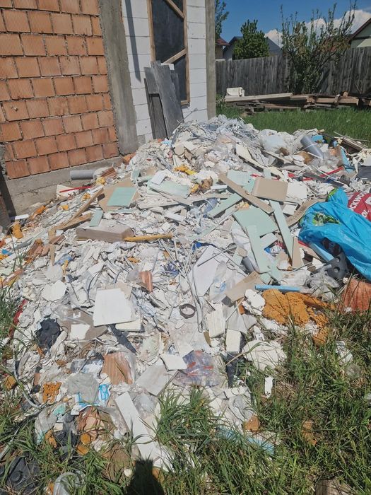 Debarasare , demolare , eliberare spati moloz deseuri