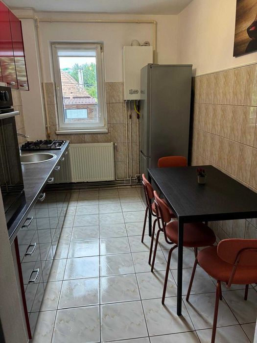 Proprietar, inchiriez apartament 2 camere Scriitorilor