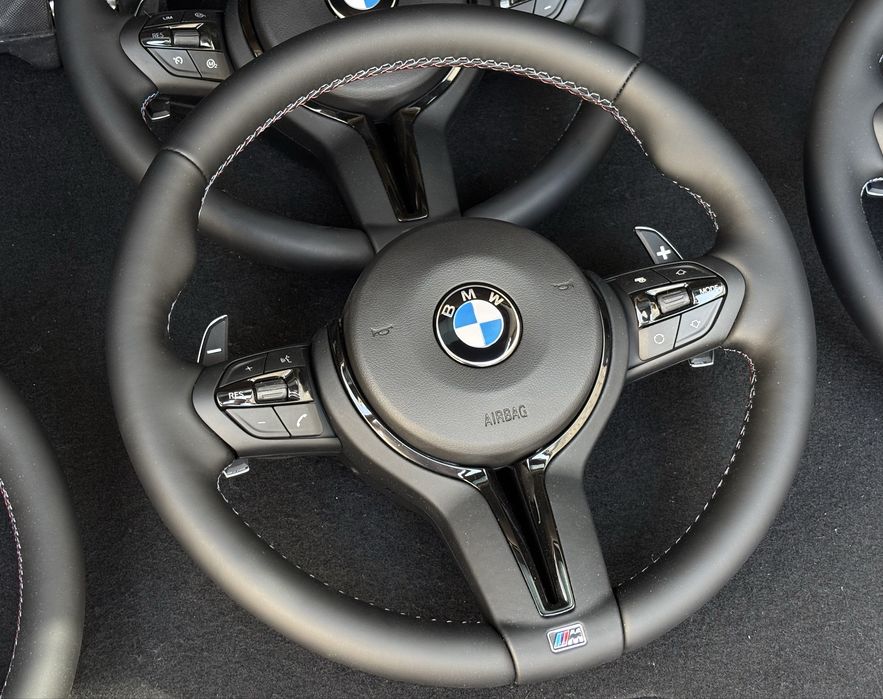 Руль Bmw черный E90 E71 E89 E84 E70 бмв Е90 Е71 Е84 Е70